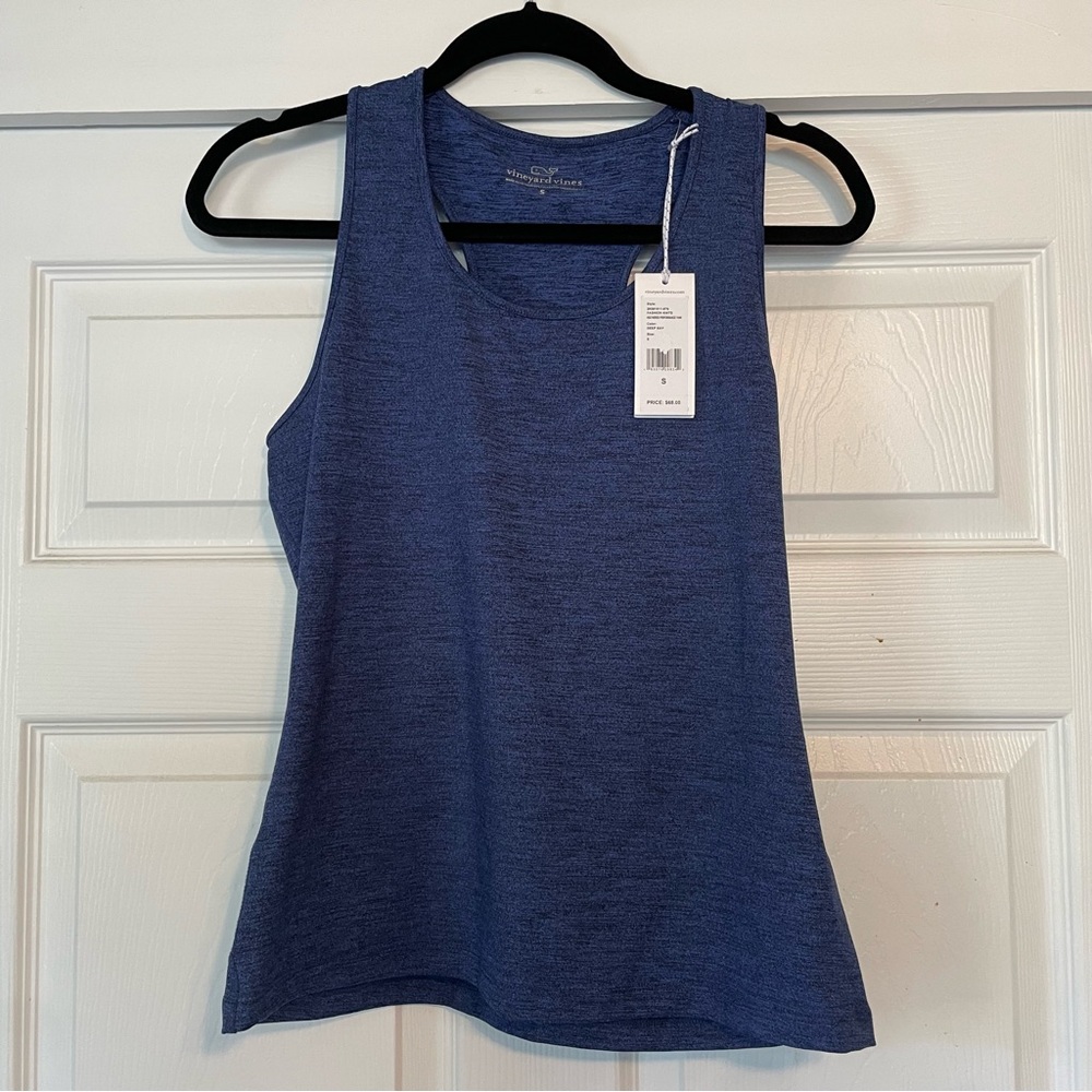 Women’s Vineyard Vines performance tank top